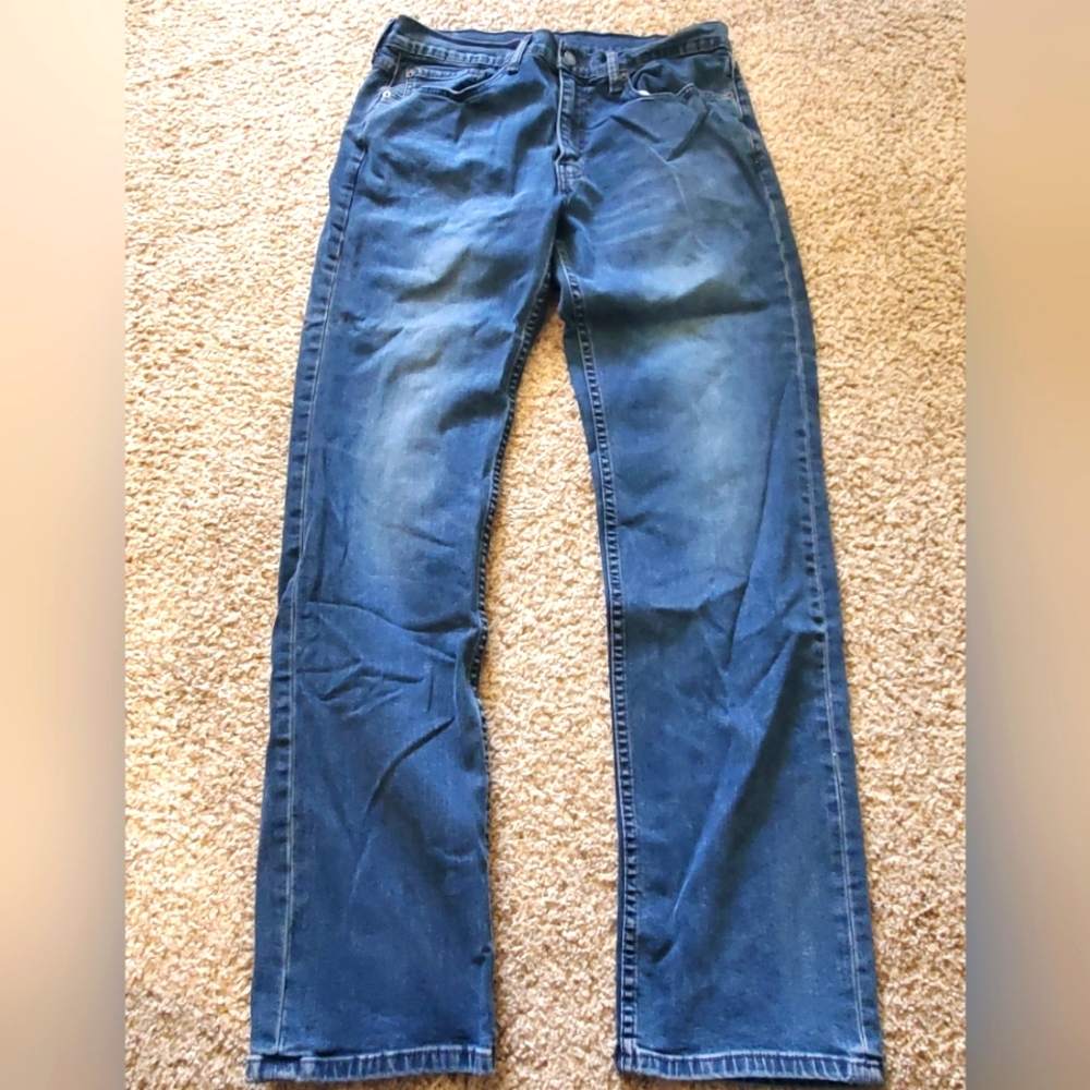 Men's Levi Jeans